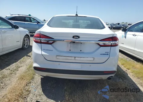 2018 Ford Fusion Se Hybrid z USA, uszkodzony, nr VIN 3FA6P0LU7JR129820